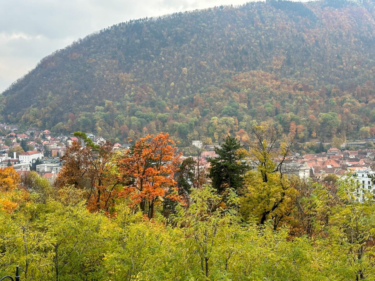 5 Stunning Spots To See The Autumn Colors Of Brasov From